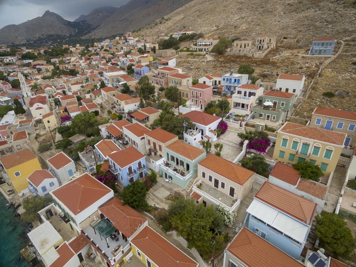 Roulas Apartments Chalki Town Exterior foto
